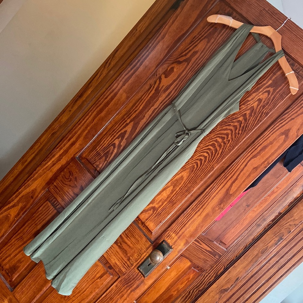 Banana Republic olive green slip dress